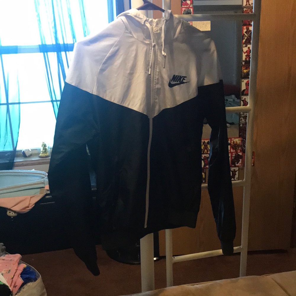 Nike light jacket